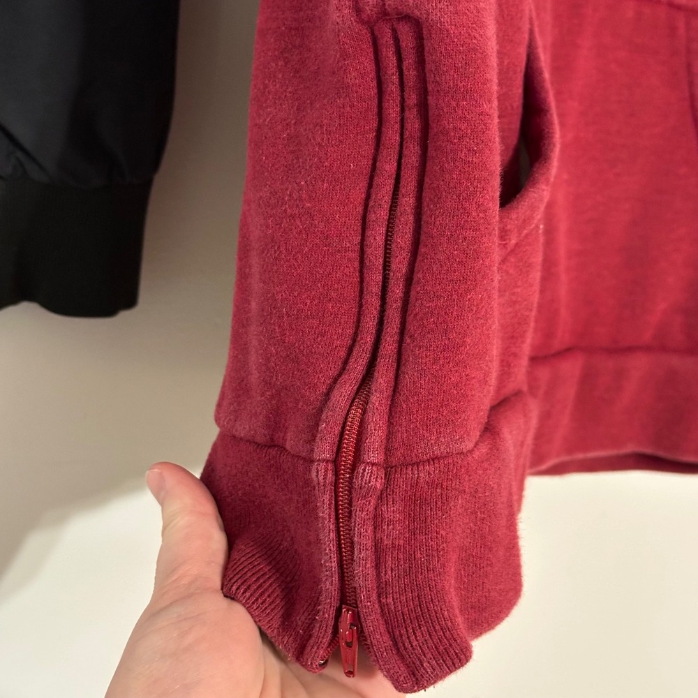 Jiberish Denver Sweatshirt Hoodie Mens Pullover red black Color Block size small - Picture 4 of 8